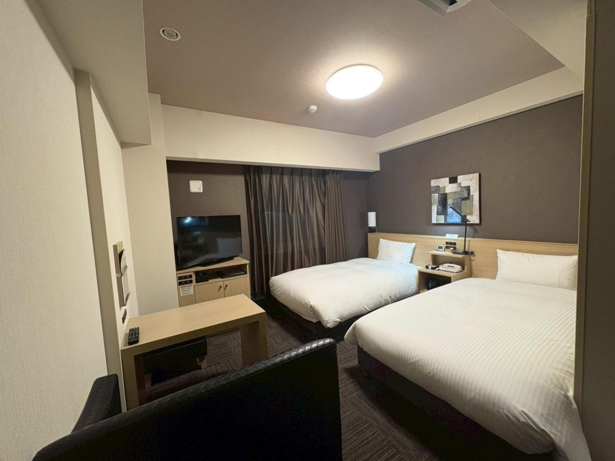 Hotel Route-Inn Higashihiroshima Saijo Ekimae Exterior foto