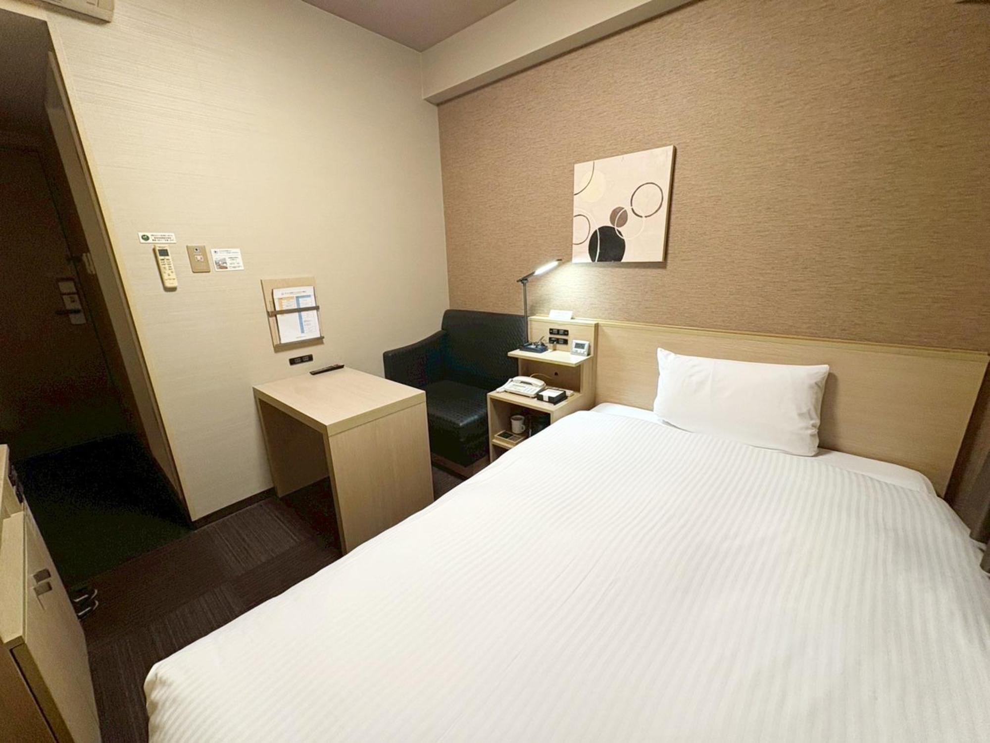 Hotel Route-Inn Higashihiroshima Saijo Ekimae Exterior foto